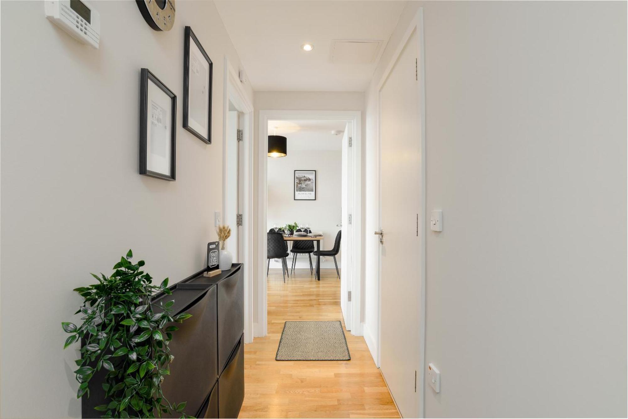 Premium Apartment - Allocated Parking - Great Location Plymouth Esterno foto