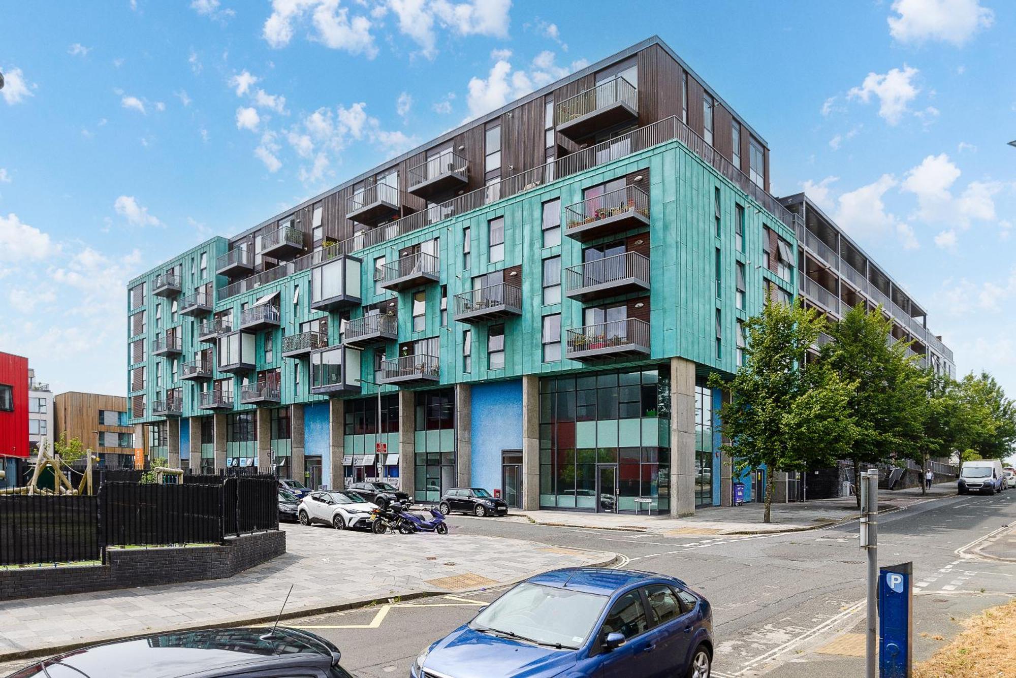 Premium Apartment - Allocated Parking - Great Location Plymouth Esterno foto